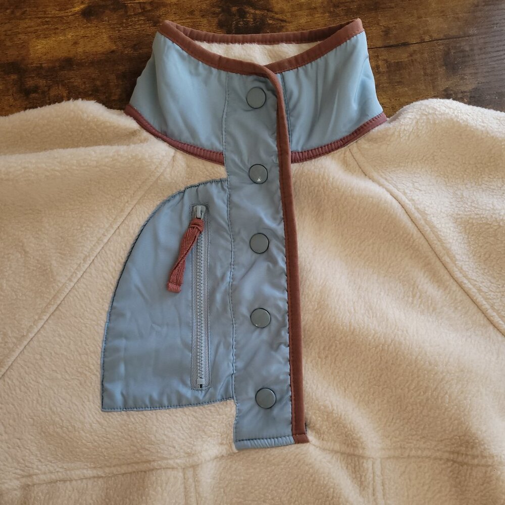 Soft Pullover Button-Up Jacket with Faux Shearling Texture